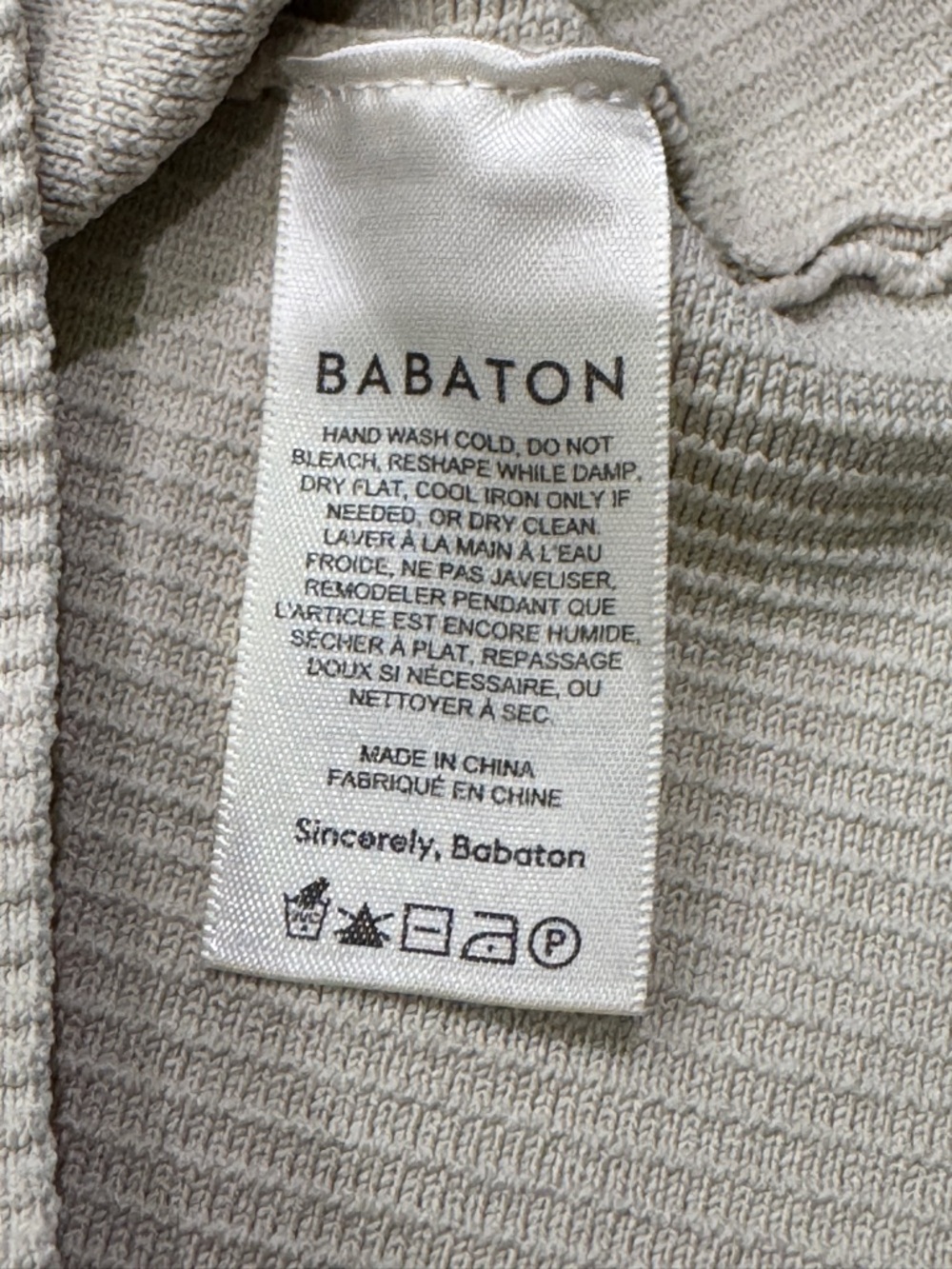 Babaton Aritzia Sculpt Knit Sweetheart Long Sleeve Top – Size 2XS – Cream - Picture 8 of 9